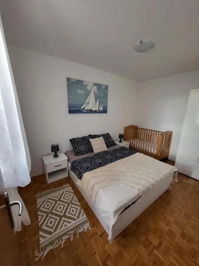 Apartamento Apartmani Andiks Dramalj