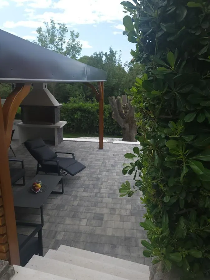Apartmani Andiks Dramalj 0*,  Croacia