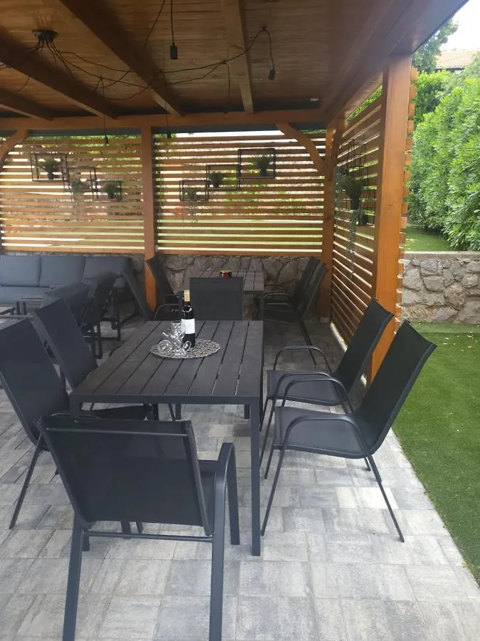 Apartmani Andiks Dramalj Apartamento